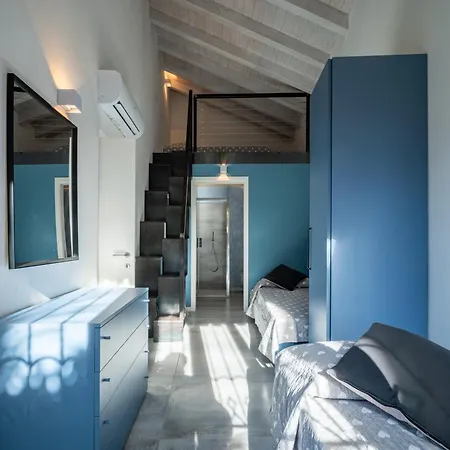 New 2024 - Ancient - Where Classic Style Meets Modern Design And Comforts - Larihome A40 Граведона